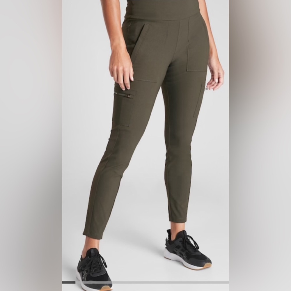 Athleta Black High-Waisted Leggings